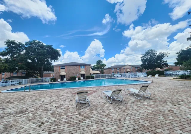 4th image of 416 Banyon Tree Cir, Maitland, FL 32751