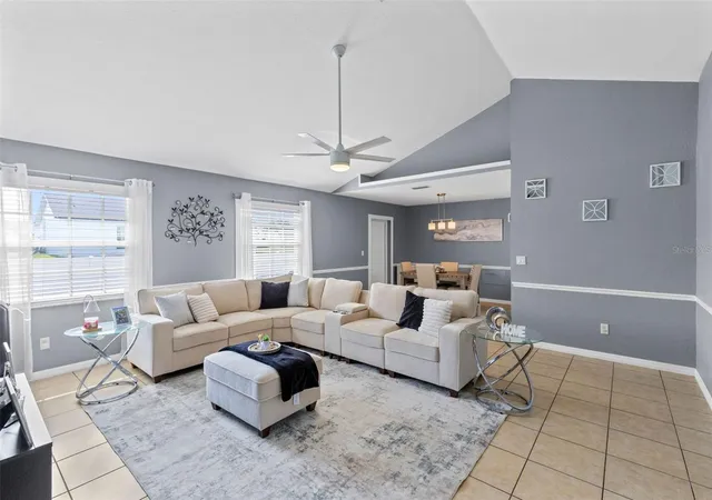 Photo 3 of Single family home for sale at 122 Church St S, Haines City, FL | MLS# S5153838 | Listing updated on 2026-09-29