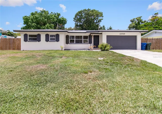 1st image of 12120 Croft Dr, Largo, FL 33774 | MLS# O6425602