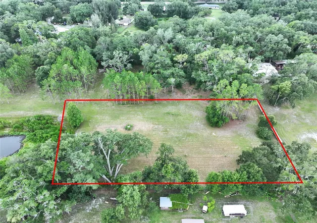4th image of 16605 Happy Garden Wy, Lutz, FL 33549 | MLS# TB8529788