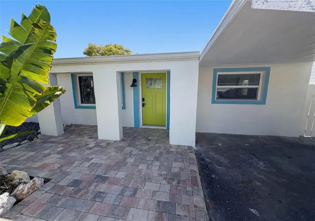 Photo 1 of Single family home for sale at 13638 Evelane Dr, Hudson, FL 34667 | MLS# O6425611 | Listing updated on 2026-10-07