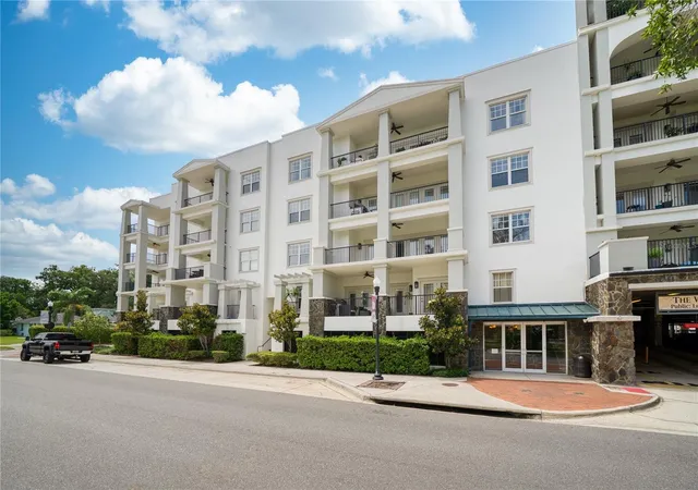 Photo 2 of Condo for sale at 630 Vassar St #2210, Orlando, FL 32804 | MLS# O6425630 | Listing updated on 2026-08-26