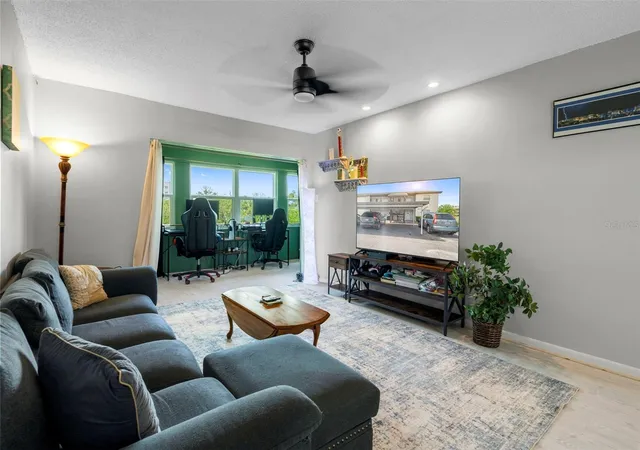 Listing Photo 4 - Condo for sale in building located at 4849 Onyx Ln, New Port Richey, FL 34652 - Unit #204