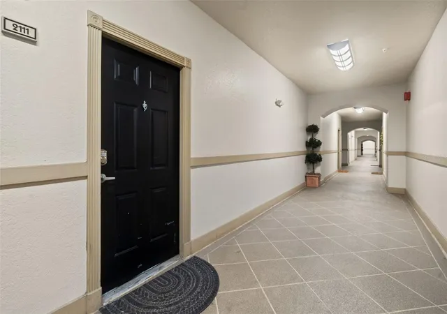 Photo 3 of Condo for sale at 501 Knights Run Ave #2111, Tampa, FL 33602 | MLS# TB8529805 | Listing updated on 2026-09-23
