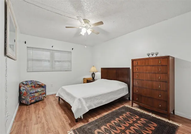 Listing Photo 4 - Condo for sale in building located at 601 N Hercules Ave, Clearwater, FL 33765 - Unit #1004