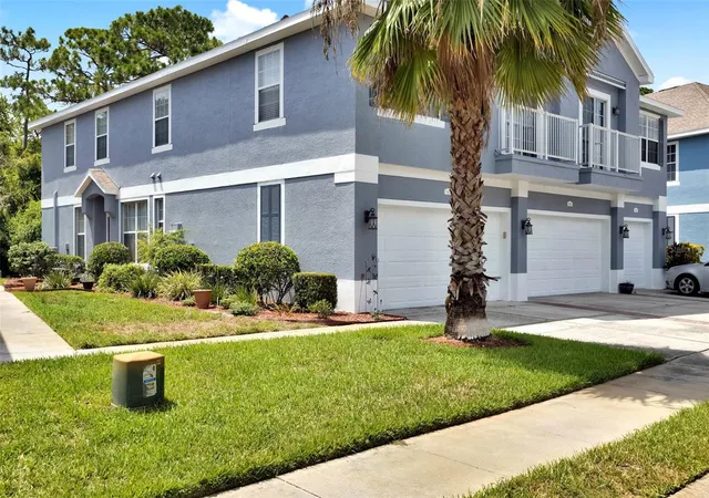 Photo 4 of Townhouse for sale at 8453 Shallow Crk Ct, New Port Richey, FL 34653 | MLS# TB8529812 | Listing updated on 2026-09-01