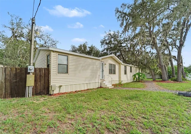 Photo 2 of Manufactured home for sale at 12464 Lantana Ave, New Port Richey, FL 34654 | MLS# TB8529813 | Listing updated on 2026-07-21