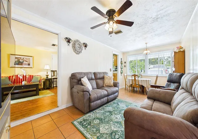 4th image of 2809 Edenwood St, Clearwater, FL 33759 | MLS# TB8529816