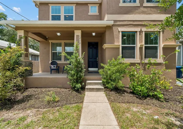 Photo 4 of Single family home for sale at 1216 E Giddens Ave, Tampa, FL 33603 | MLS# TB8529818 | Listing updated on 2026-10-21