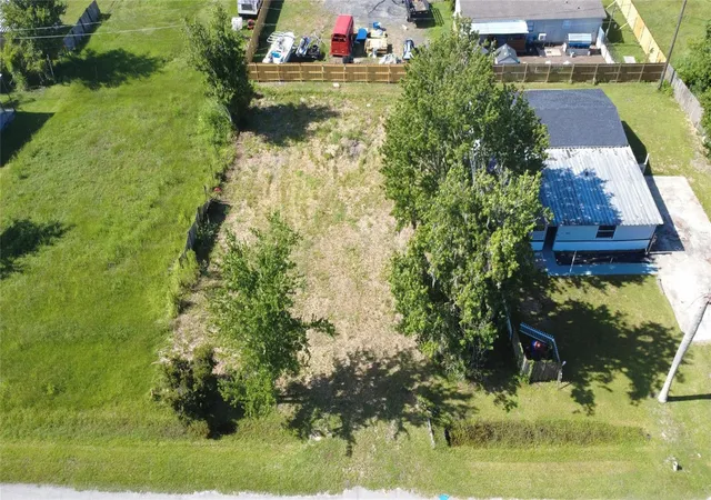 Photo 1 of Land for sale at 3rd Avenue, Orlando, FL 32820 | MLS# O6425659 | Listing updated on 2026-09-23