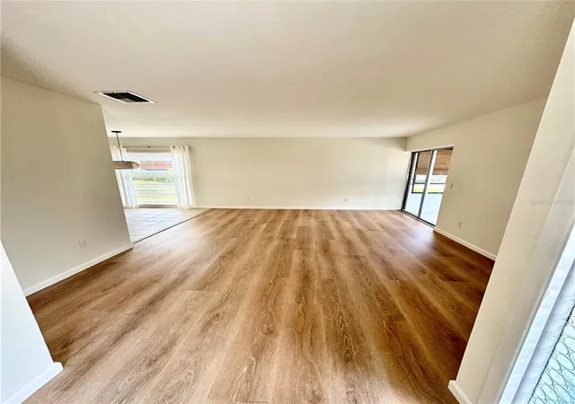 3rd image of 1610 Berwick Ct #D, Palm Harbor, FL 34684 | MLS# TB8529857