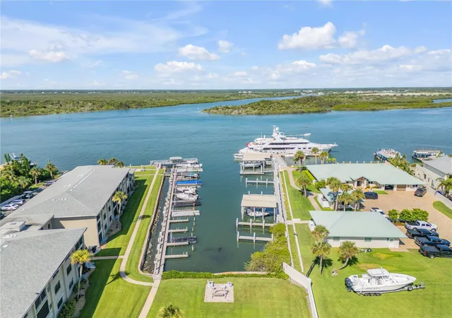 2nd image of 2100 N Peninsula Ave, NEW SMYRNA BEACH, FL 32169