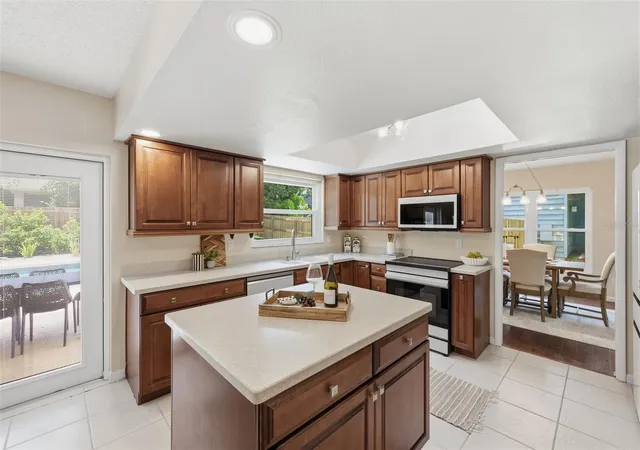 image of 11007 Theresa Arbor Dr, Temple Terrace, FL 33617 | MLS# TB8529899