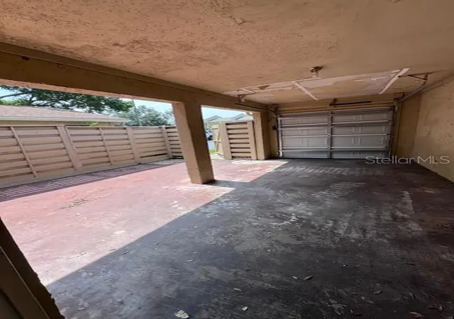 2nd image of 916 Park Lake Cir, MAITLAND, FL 32751