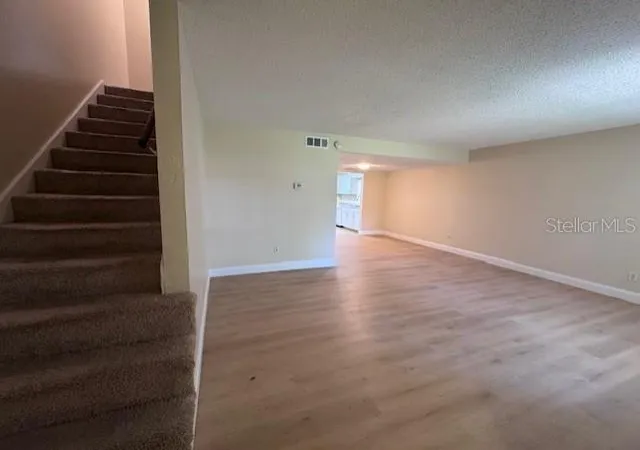 3rd image of 916 Park Lake Cir #34, Maitland, FL 32751 | MLS# O6425726
