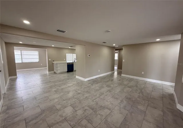 Photo 3 of Single family home for sale at 3019 Lloyd Dr, Holiday, FL 34691 | MLS# S5153853 | Listing updated on 2026-09-16