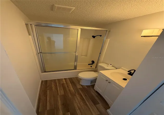 Photo 2 of Single family home for sale at 11748 Oceanspray Blvd, Englewood, FL 34224 | MLS# TB8529927 | Listing updated on 2026-10-29