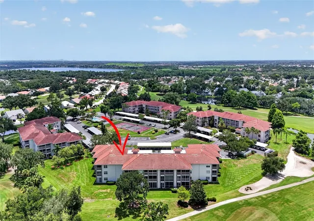Listing Photo 2 - Condo for sale in building located at 6505 Stone River Rd, Bradenton, FL 34203 - Unit #308