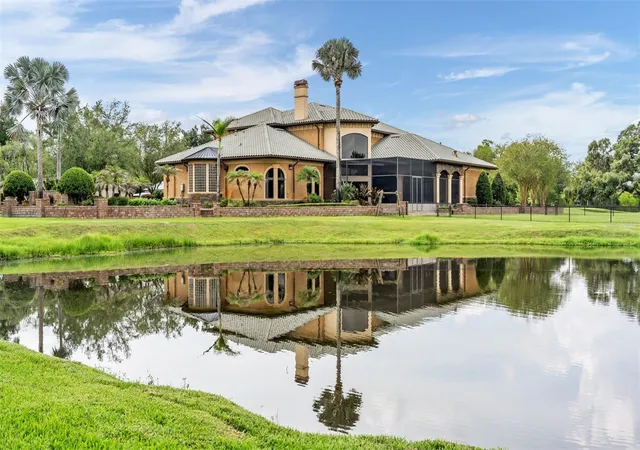 4th image of 5503 Downing St, Dover, FL 33527 | MLS# L4963571