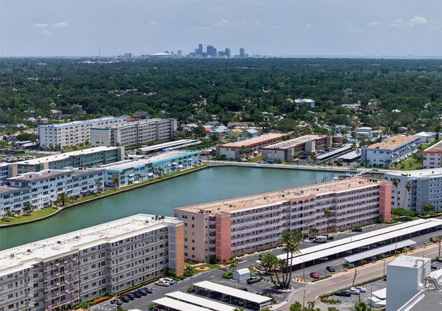 1st image of 6025 Shore Blvd S #602, Gulfport, FL 33707 | MLS# TB8529943