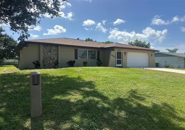 Photo 2 of Manufactured home for sale at 4222 Cockrell St, Port Charlotte, FL 33948 | MLS# C7528477 | Listing updated on 2026-07-17