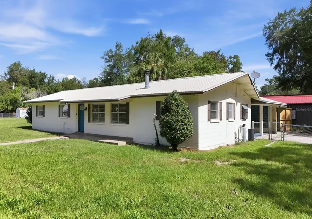 2nd image of 22526 Se 62nd Ave, Hawthorne, FL 32640 | MLS# G5115190