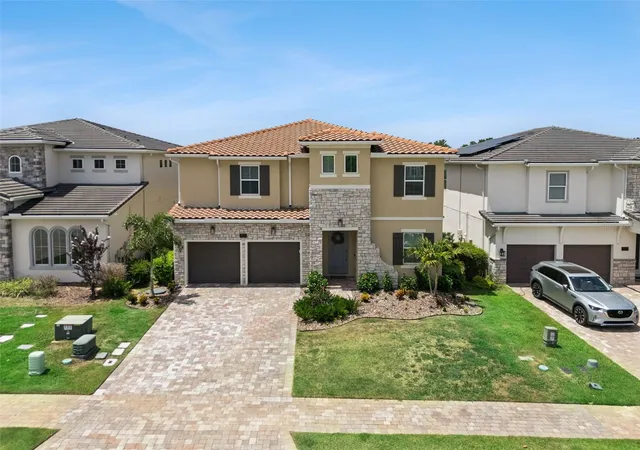 3rd image of 16111 Volterra Pt, Bella Collina, FL 34756 | MLS# G5115192