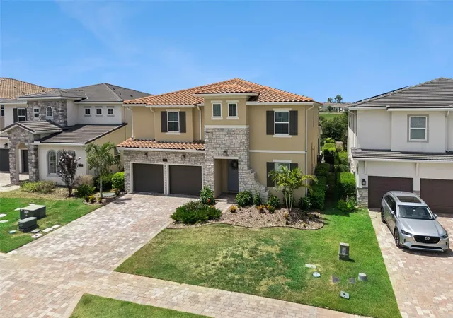 4th image of 16111 Volterra Pt, Bella Collina, FL 34756 | MLS# G5115192