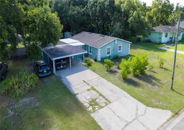 Photo 1 of Single family home for sale at 19 S Tyler Ave, Orlando, FL 32811 | MLS# O6425791 | Listing updated on 2026-09-12