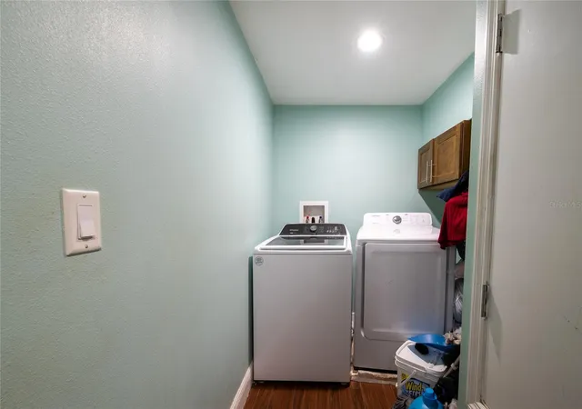 Photo 38 of Single family home for sale at 19 S Tyler Ave, ORLANDO, FL 32811 | MLS# O6425791 | Listing updated on 2026-10-03