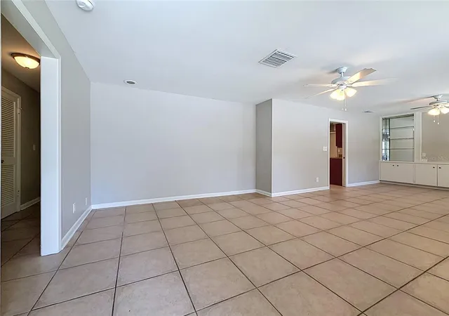 Photo 4 of Sale Pending at 7123 Woodfield Dr, Tampa, FL 33617 | MLS# TB8529988 | Listing updated on 2026-08-03