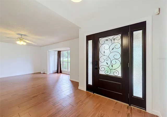 Photo 4 of Single family home for sale at 5427 Sago Palm Ct, Orlando, FL 32819 | MLS# O6425795 | Listing updated on 2026-10-13