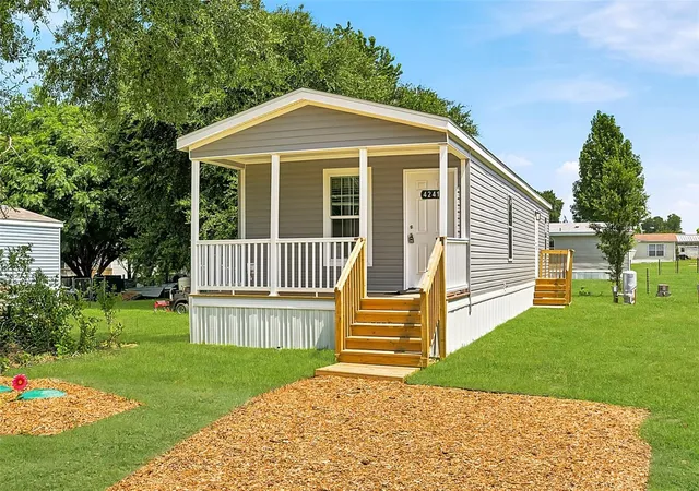Photo 1 of Manufactured home for sale at 4241 E Hawaii Ln, Hernando, FL 34442 | MLS# W7887726 | Listing updated on 2026-10-01