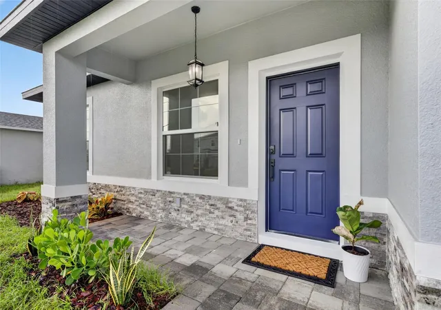 Photo 3 of Single family home for sale at 47 Orchid Ct, Kissimmee, FL 34759 | MLS# O6425798 | Listing updated on 2026-08-07