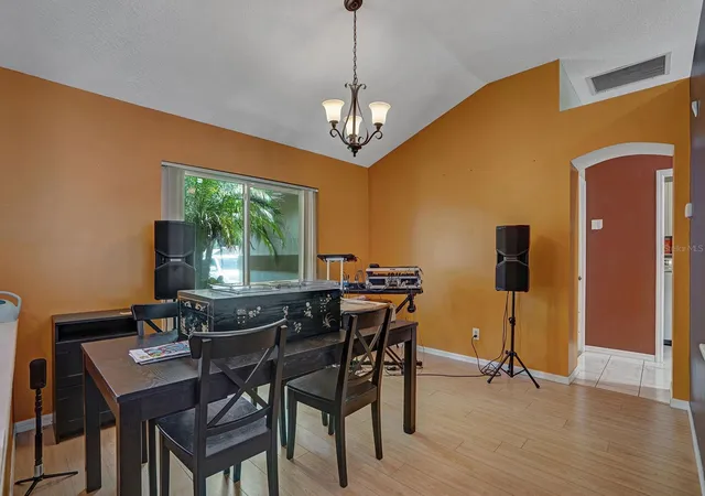 Photo 3 of Single family home for sale at 6310 Turtle Crk Blvd, Tampa, FL 33625 | MLS# TB8529997 | Listing updated on 2026-08-09