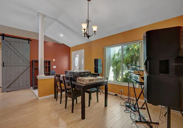 Photo 4 of Single family home for sale at 6310 Turtle Crk Blvd, Tampa, FL 33625 | MLS# TB8529997 | Listing updated on 2026-08-09