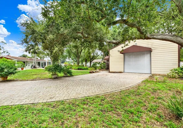 Photo 3 of Single family home for sale at 5790 150th Avenue N, Clearwater, FL 33760 | MLS# TB8530004 | Listing updated on 2026-08-26