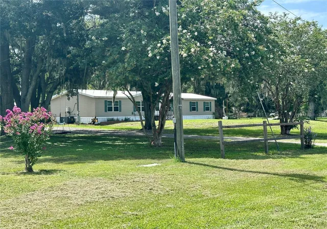 2nd image of 8528 Avon Lady Pl, Plant City, FL 33567 | MLS# TB8530006