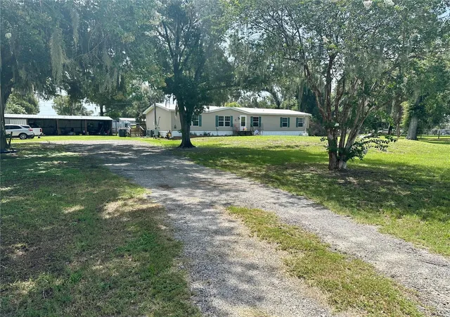 4th image of 8528 Avon Lady Pl, Plant City, FL 33567 | MLS# TB8530006
