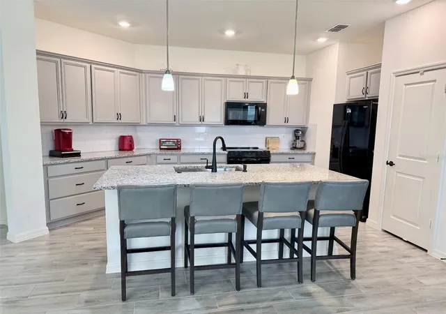 Photo 3 of Single family home for sale at 10155 Guthrie Dr, Clermont, FL 34711 | MLS# O6425819 | Listing updated on 2026-08-30
