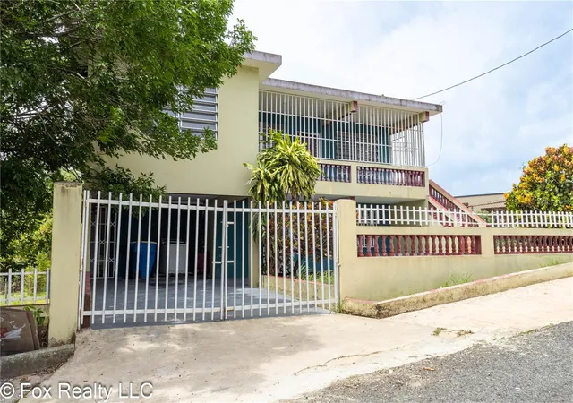 Photo 2 of Single family home for sale at Solar B Avenida Maria Bettega, Aguadilla, PR 00603 | MLS# PR9122819 | Listing updated on 2026-07-19