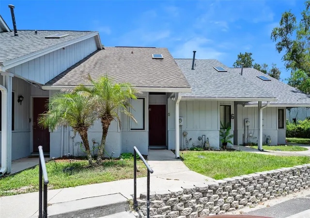 23rd image of 101 N Hill Ave #5, Deland, FL 32724 | MLS# V4950264