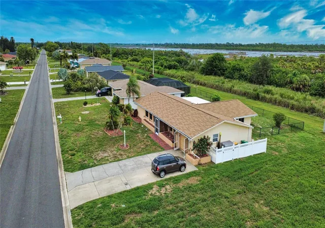 Photo 1 of Single family home for sale at 27 Annapolis Ln, Rotonda West, FL 33947 | MLS# D6148112 | Listing updated on 2026-08-05