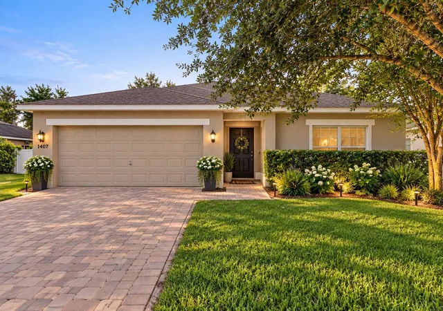 Photo 1 of Single family home for sale at 1407 Marsh Meadow Ln, Davenport, FL 33896 | MLS# O6425866 | Listing updated on 2026-09-23