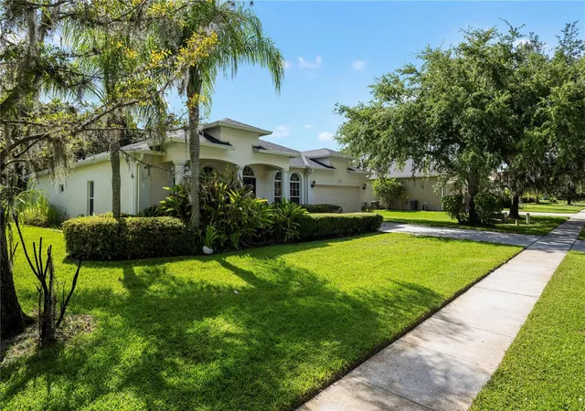 Photo 3 of Single family home for sale at 3192 Waterbridge Ln, Kissimmee, FL 34744 | MLS# O6425879 | Listing updated on 2026-09-13