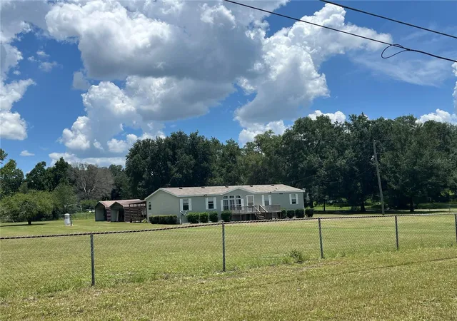 Photo 2 of Sale Pending at 11949 Se Highway 464, Ocklawaha, FL 32179 | MLS# OM728662 | Listing updated on 2026-09-21