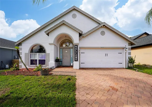 Photo 1 of Single family home for sale at 16404 Coopers Hawk Ave, Clermont, FL 34714 | MLS# O6425916 | Listing updated on 2026-10-21