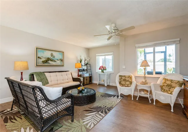 Photo 4 of Condo for sale at 527 Cape Coral Pkwy W #4, Cape Coral, FL 33914 | MLS# TB8530117 | Listing updated on 2026-09-16