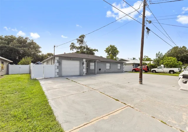 Photo 3 of Single family home for sale at 6920 N Cameron Ave, Tampa, FL 33614 | MLS# TB8530119 | Listing updated on 2026-10-02