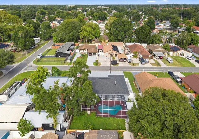 Photo 4 of Single family home for sale at 6920 N Cameron Ave, Tampa, FL 33614 | MLS# TB8530119 | Listing updated on 2026-10-02
